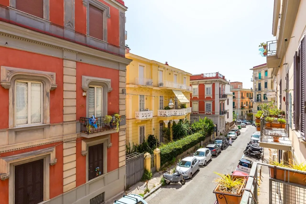 Grand Classic Apartment At San Martino By Napoliapartments イタリア
