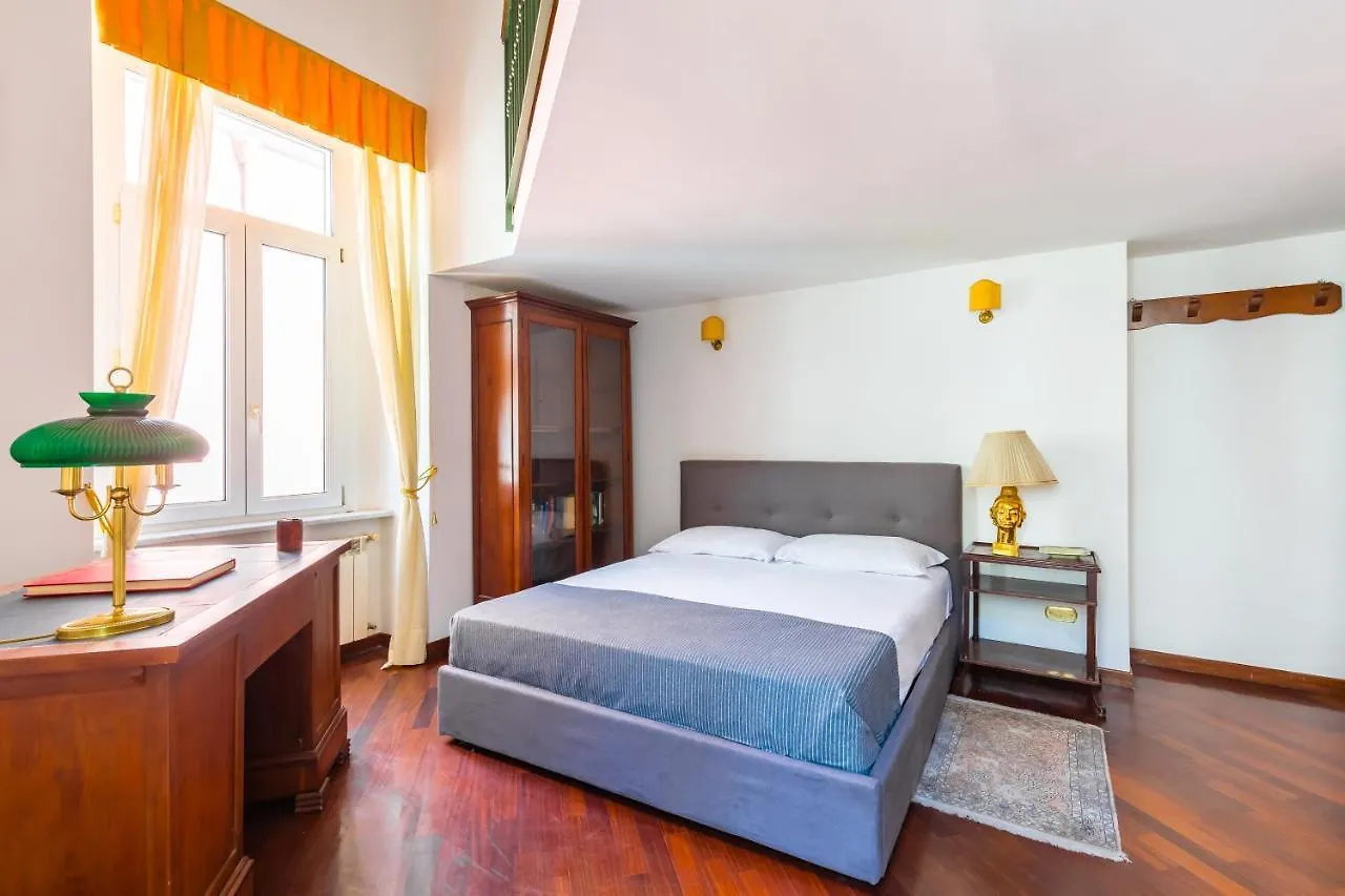 Grand Classic Apartment At San Martino By Napoliapartments  Naples